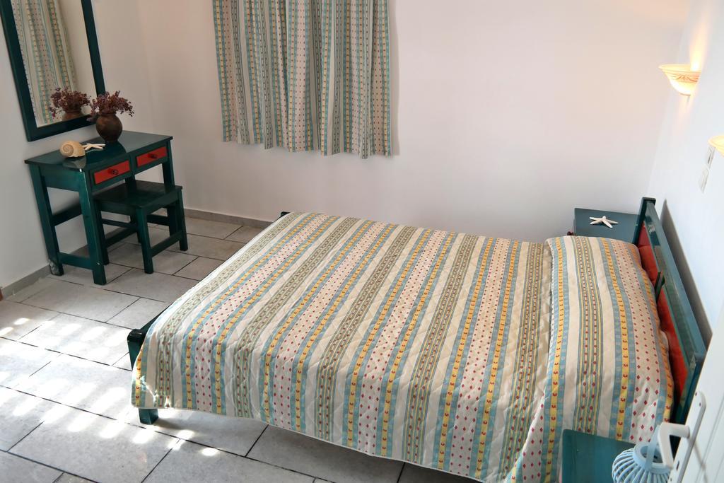 Dina'S Diamond Apartamento Agios Prokopios  Quarto foto